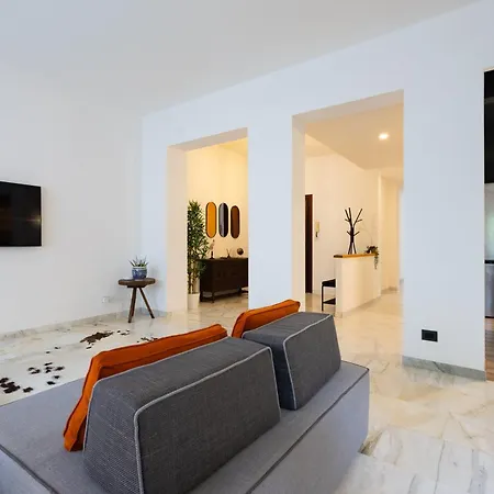 Maia - Luxury In Monteverde Roma